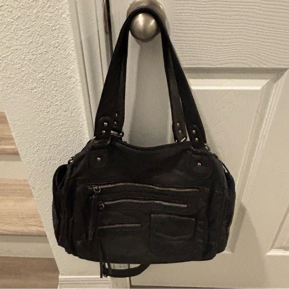 Like ๐! Vintage Style Faux Leather / Vegan Bag - Picture 4 of 15